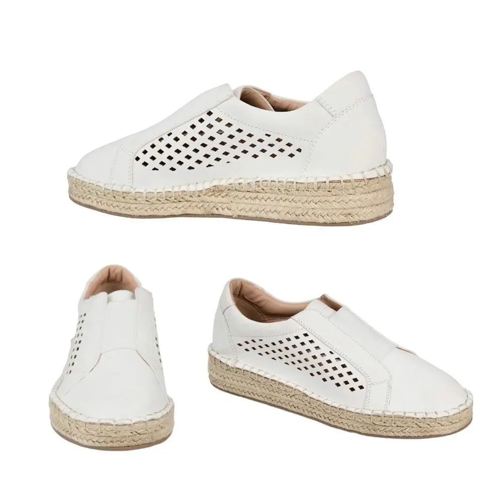 Journee Collection Kandis Espadrille Sneakers